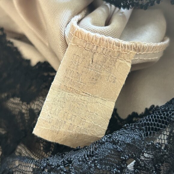 Nicole Miller Eva Lace Dress ASO Elena Gilbert & Clary Fray - Picture 10 of 13